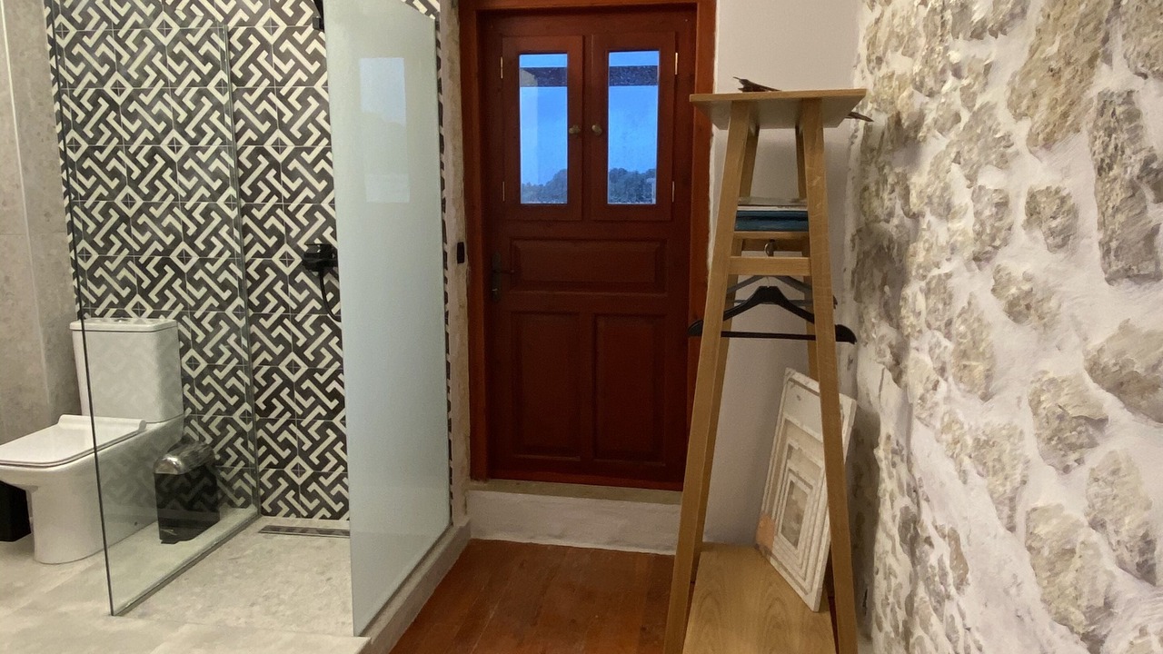 Photo of Bathroom in Maroulas