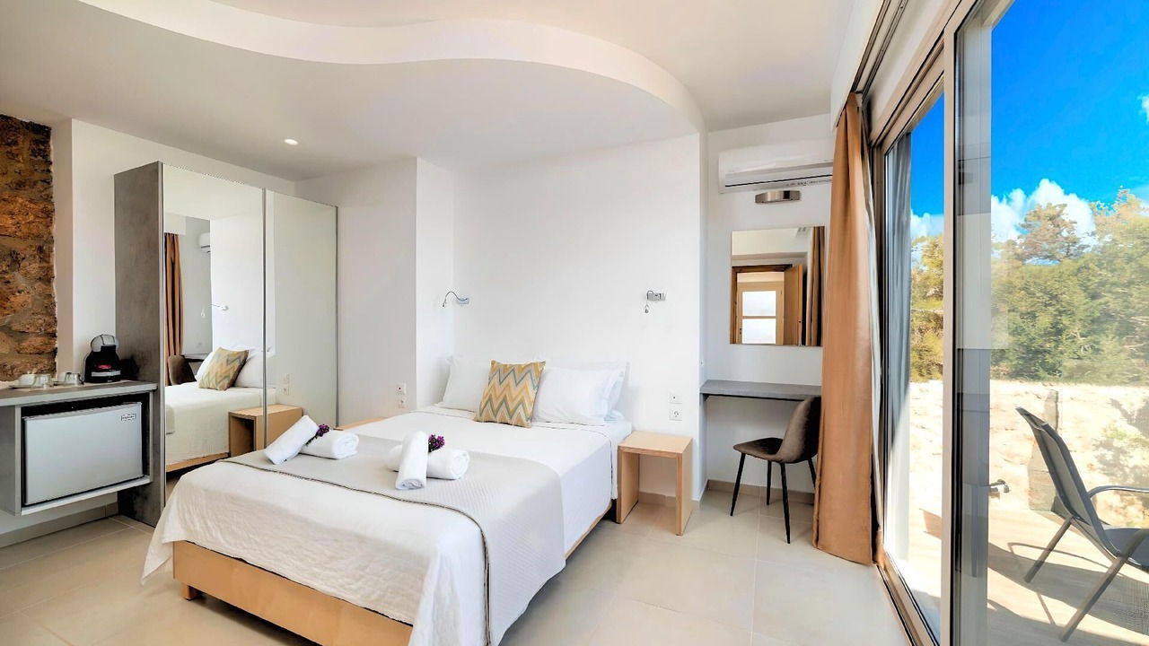 Photo of Bedroom in Vathi