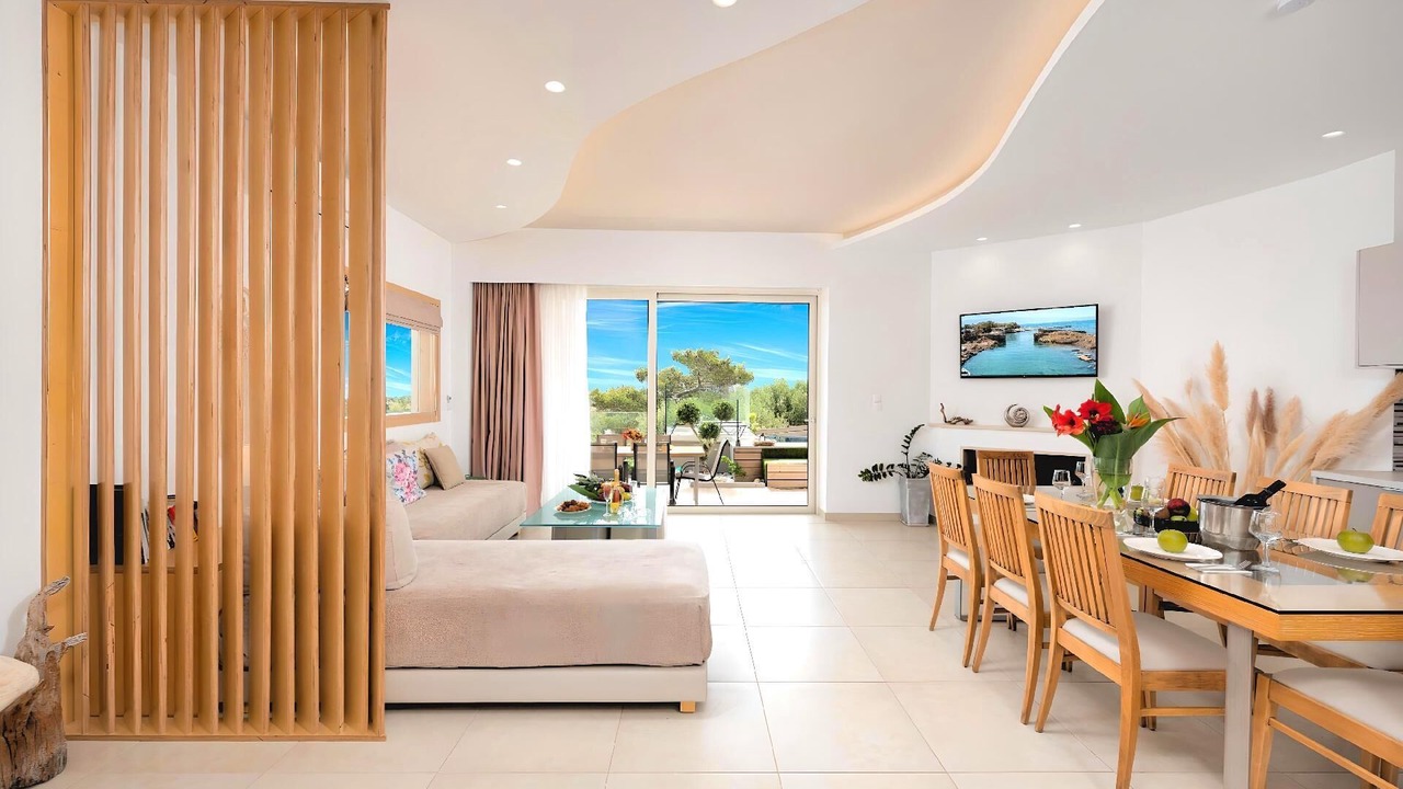 Photo of Livingroom in Vathi