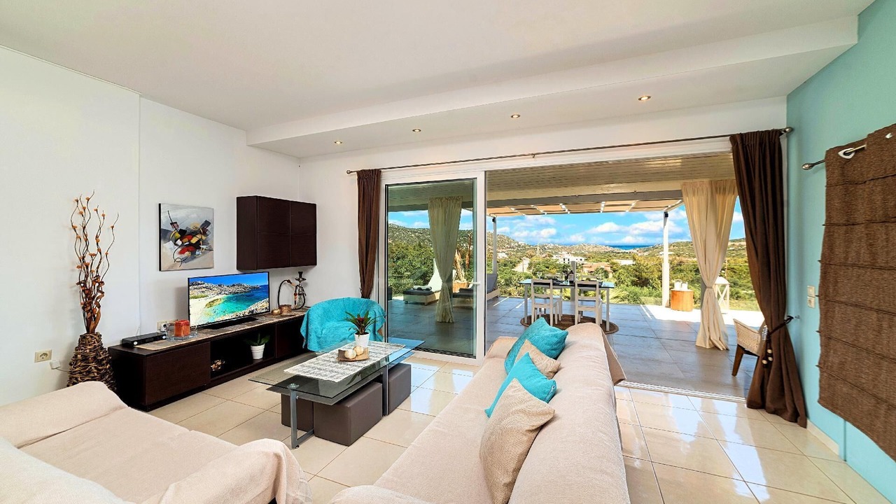 Photo of Livingroom in Vathi