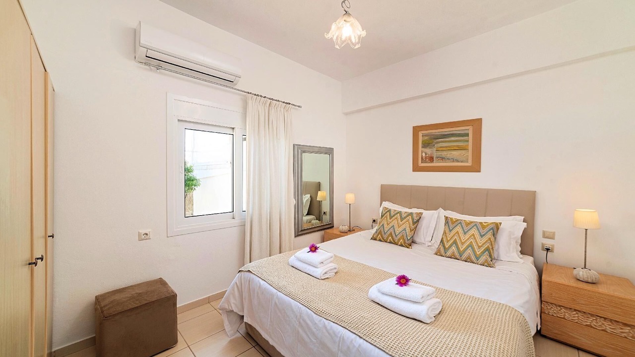 Photo of Bedroom in Vathi