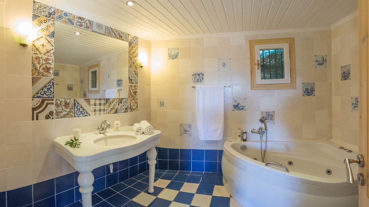 Photo of Bathroom in Drimonas