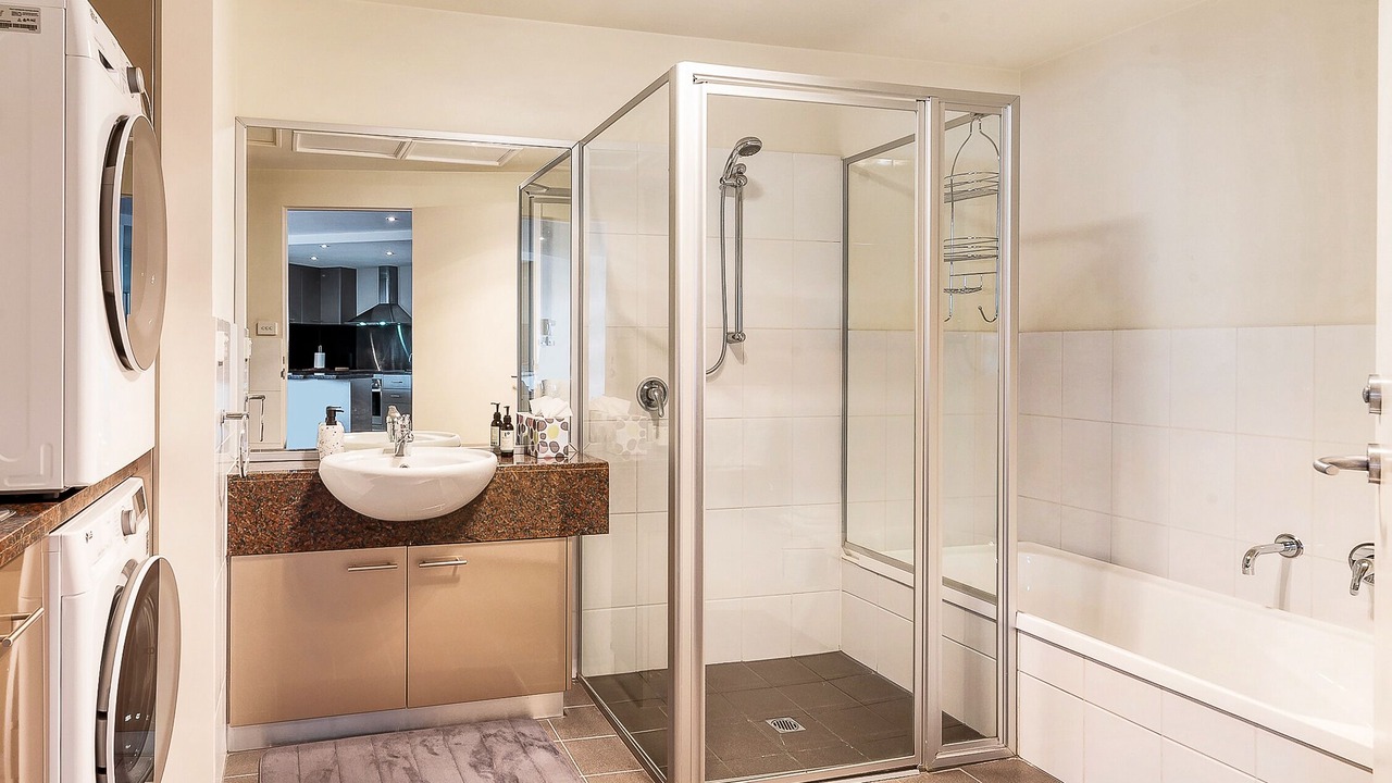 Photo of Bathroom in Sullivan's Cove