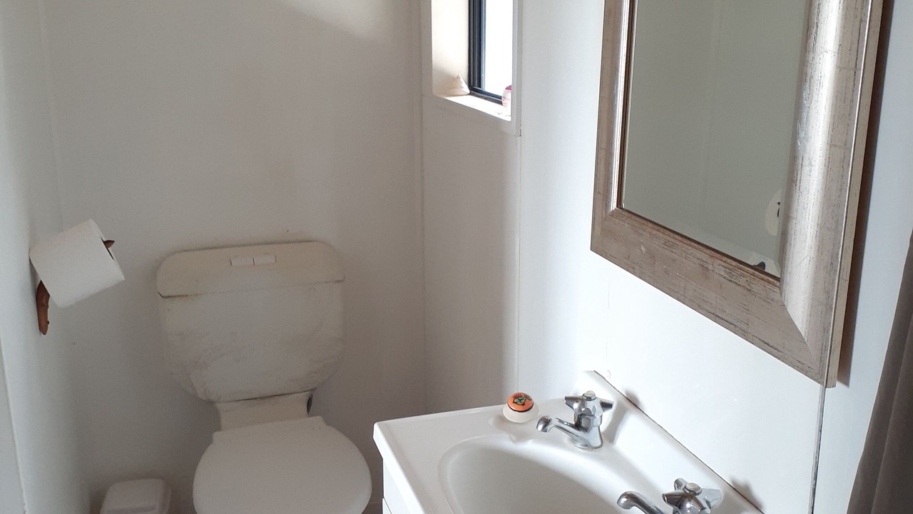 Photo of Bathroom in Pukehina