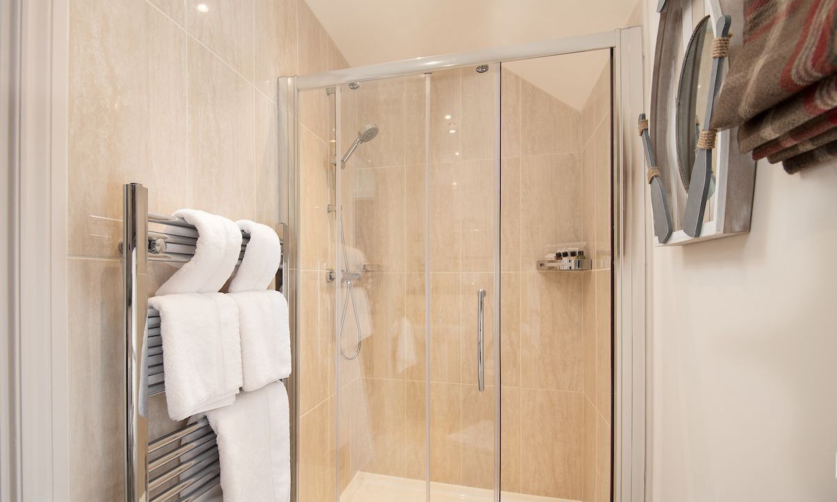Photo of Bathroom in Gattonside