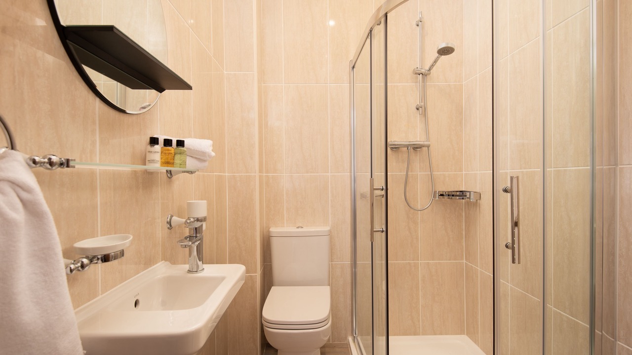 Photo of Bathroom in Gattonside