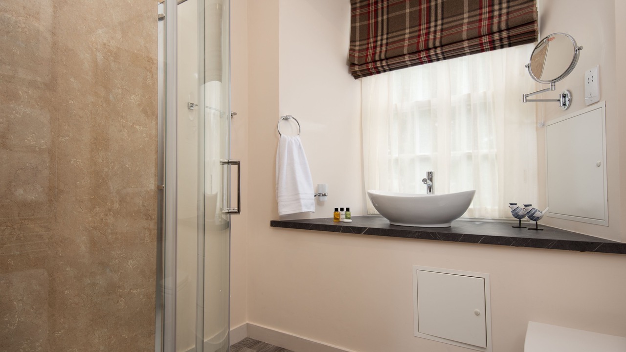 Photo of Bathroom in Gattonside