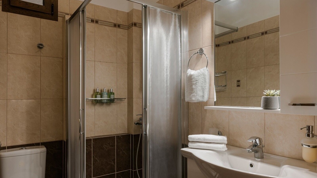 Photo of Bathroom in Antipata