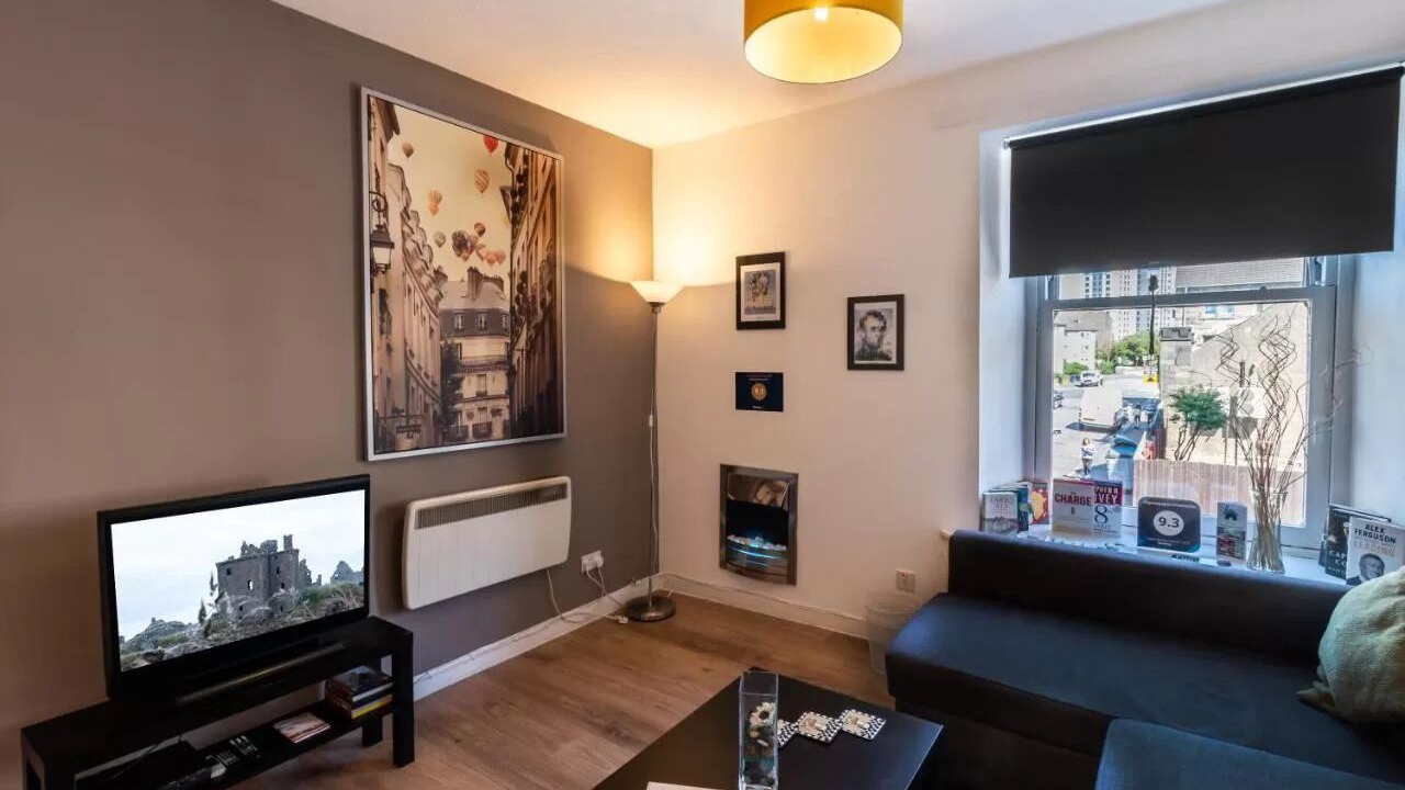 Photo of Livingroom in Paisley