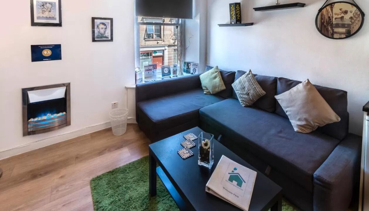 Photo of Livingroom in Paisley