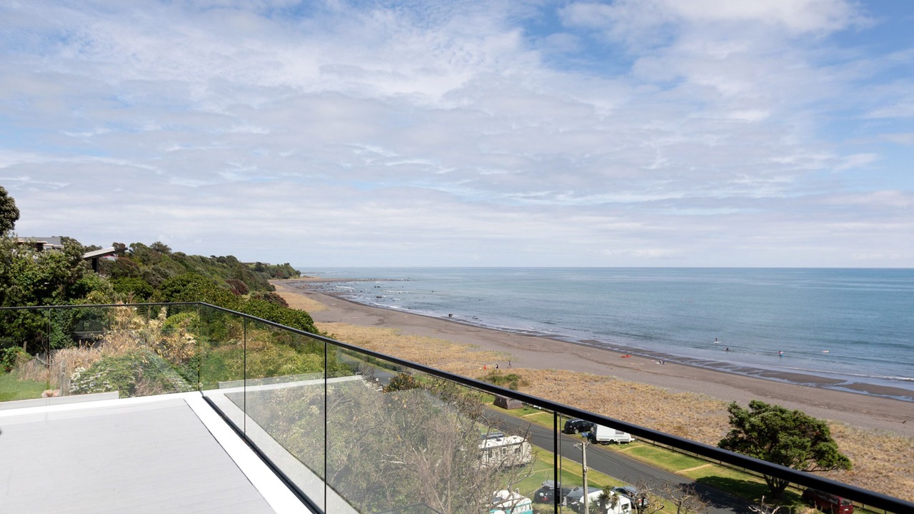Photo of Outdoor in Oakura