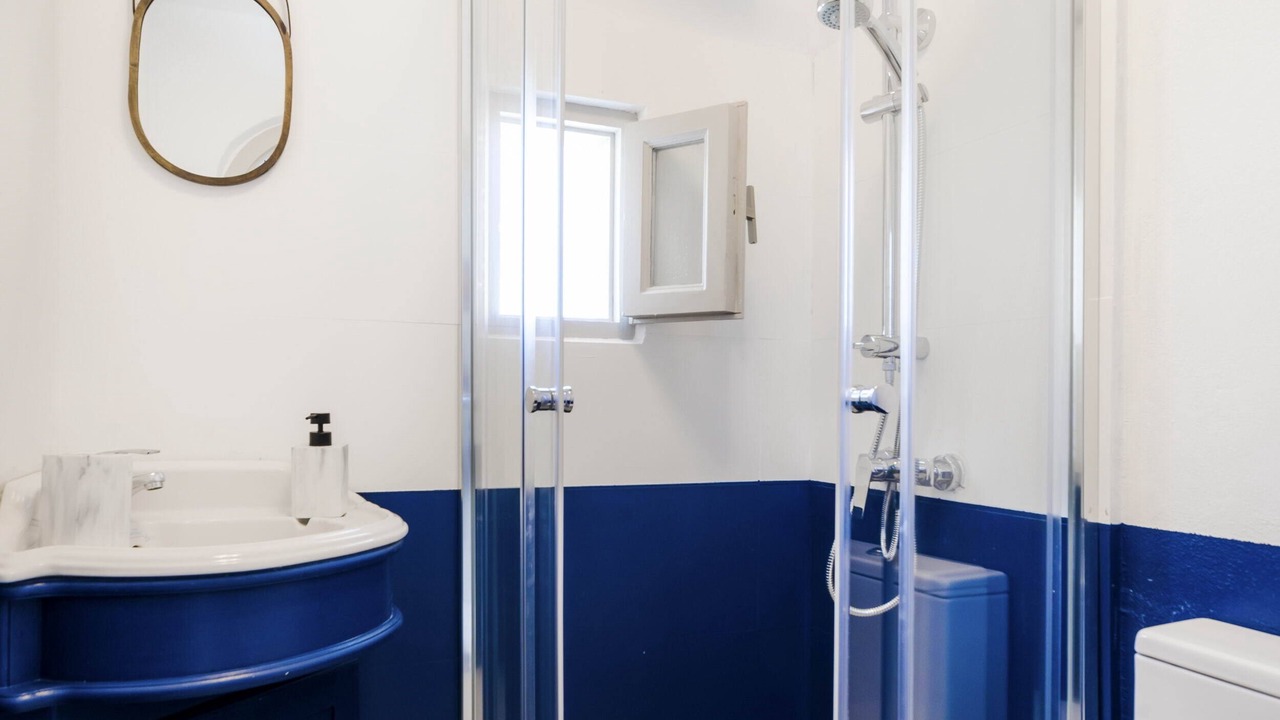 Photo of Bathroom in Kanalia