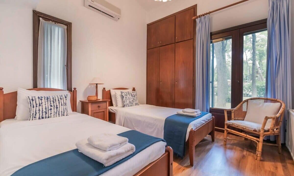 Photo of Outdoor in Sane