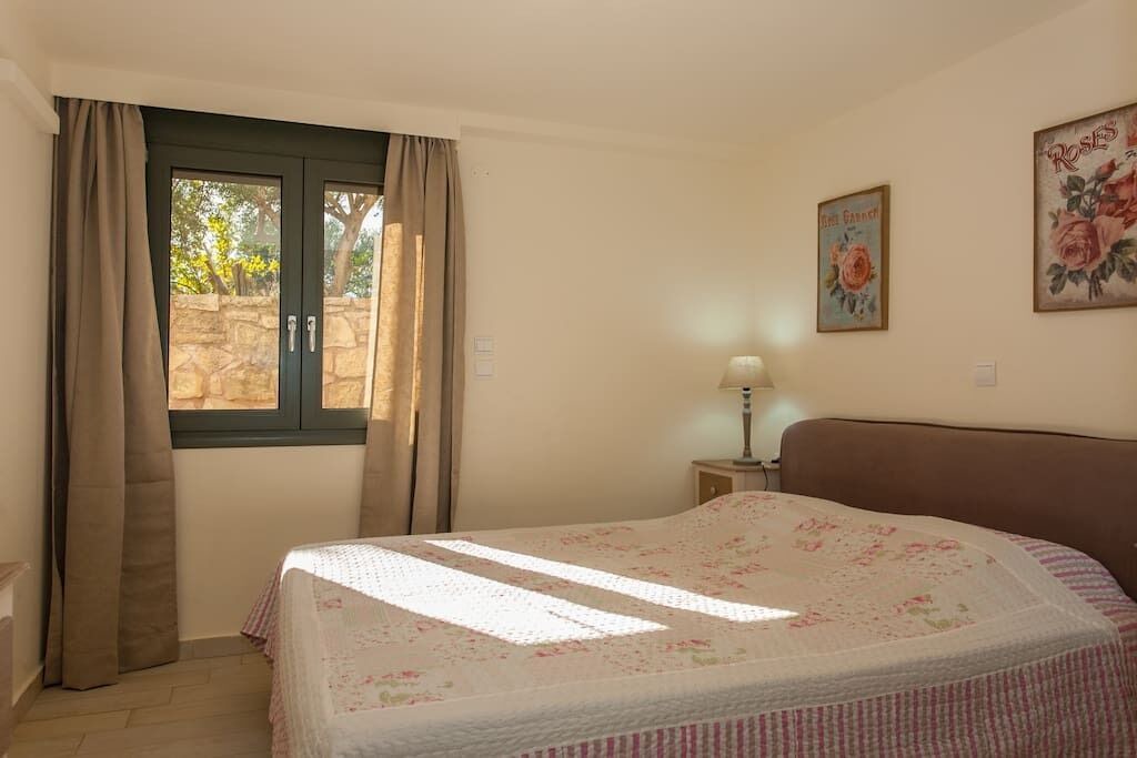 Photo of Bedroom in Filaki