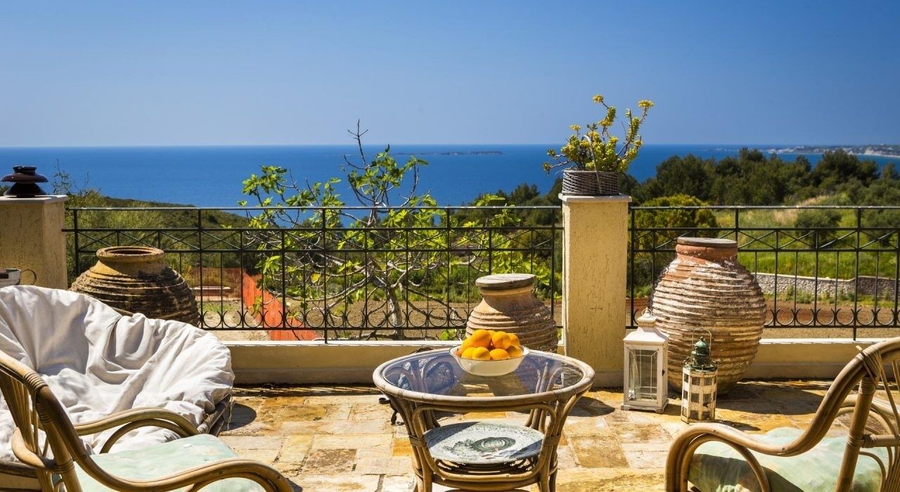 Photo of Patio Balcony in Lassi