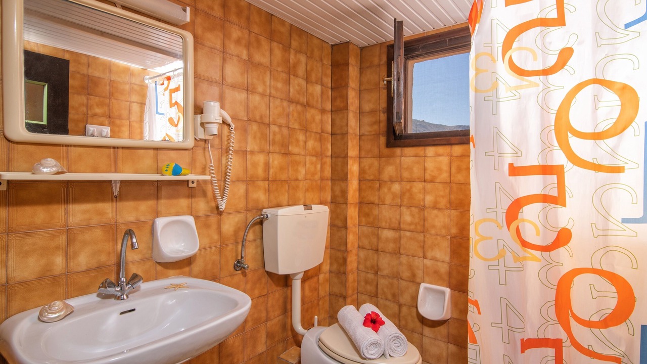 Photo of Bathroom in Hersonissos Centre