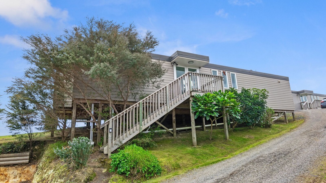 Photo of Outdoor in Russell