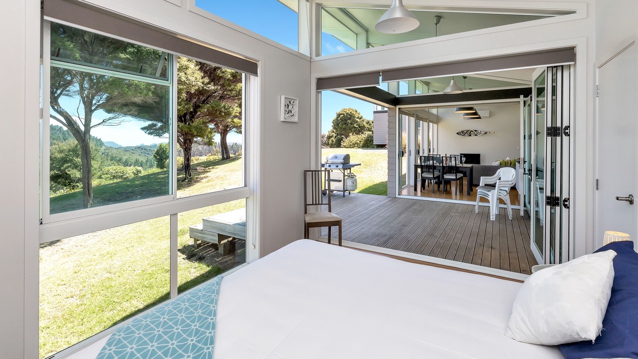Photo of Bedroom in Russell