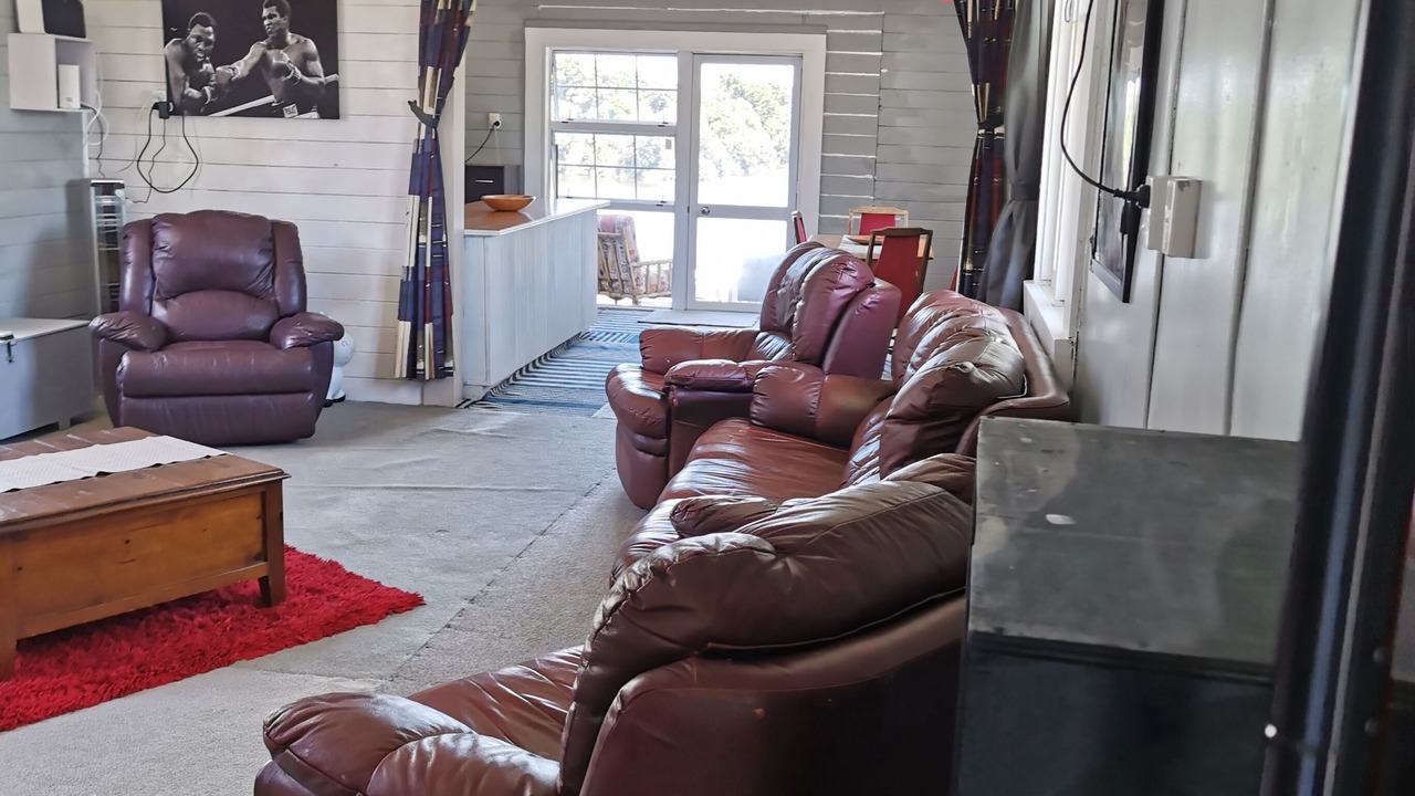 Photo of Livingroom in Opunake