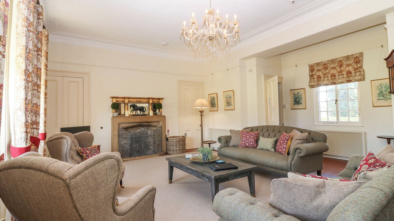 Photo of Livingroom in Ellon