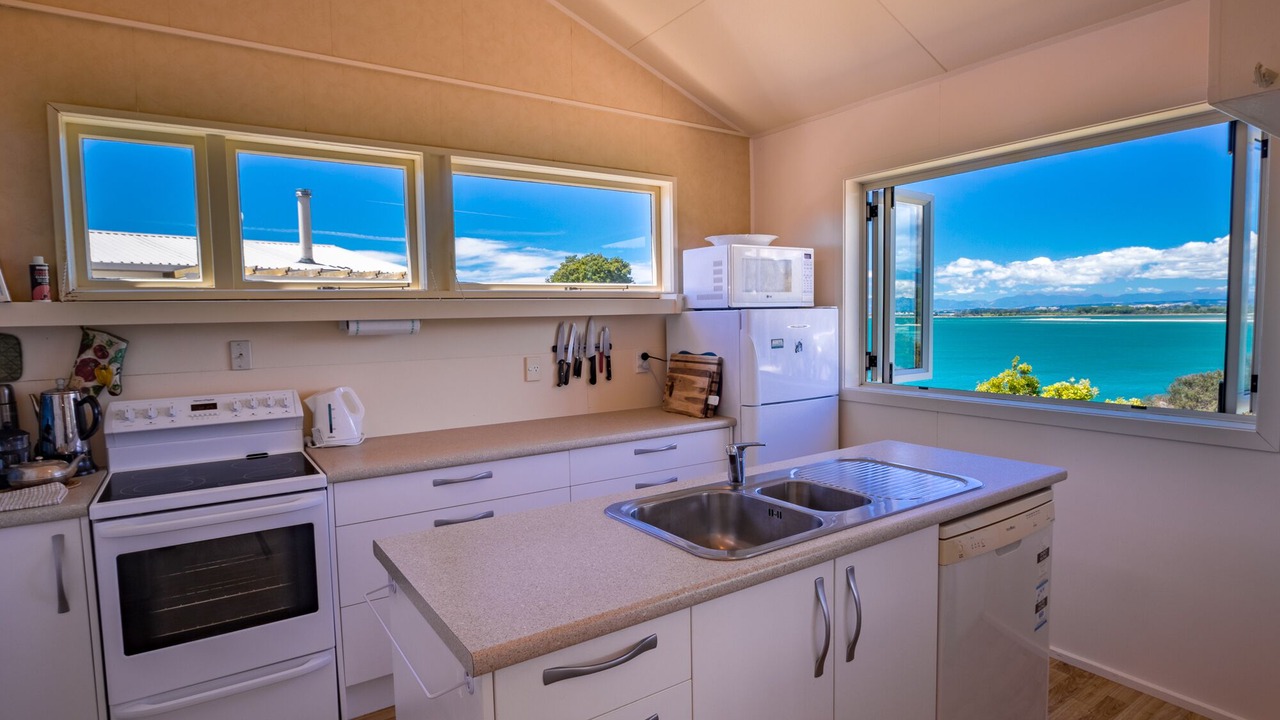 Photo of Kitchen in Kaiteriteri
