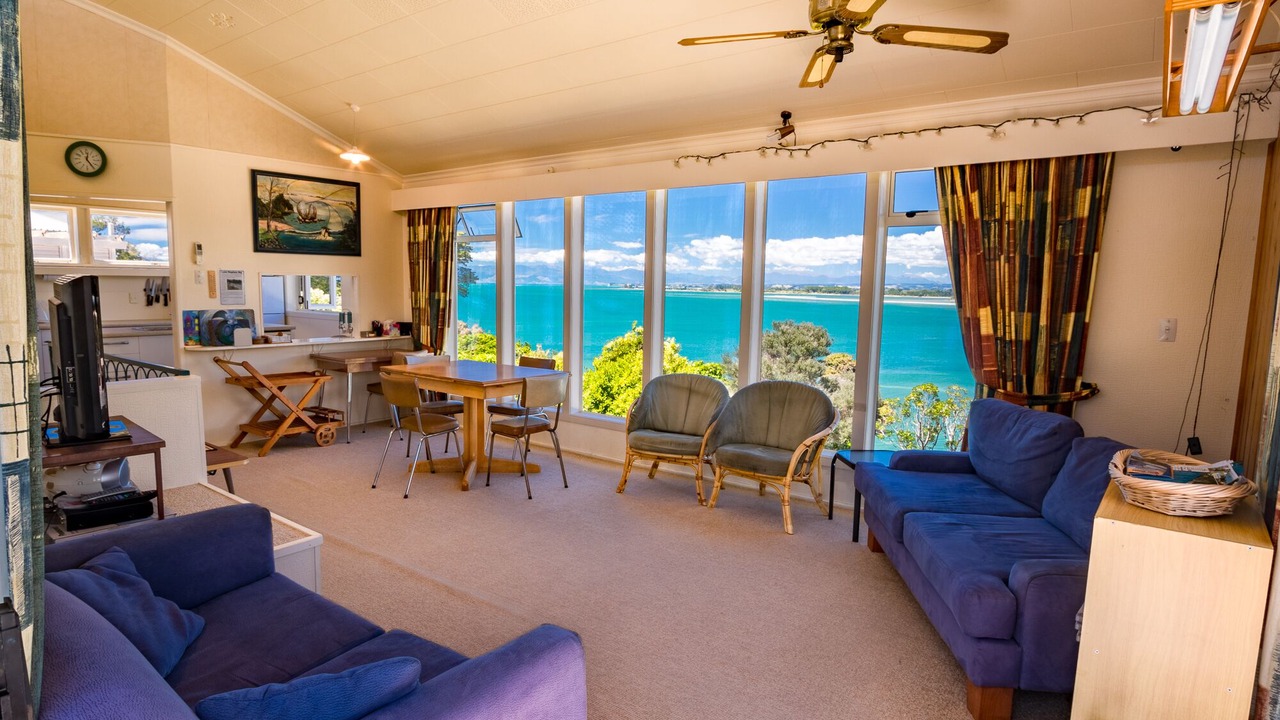 Photo of Livingroom in Kaiteriteri