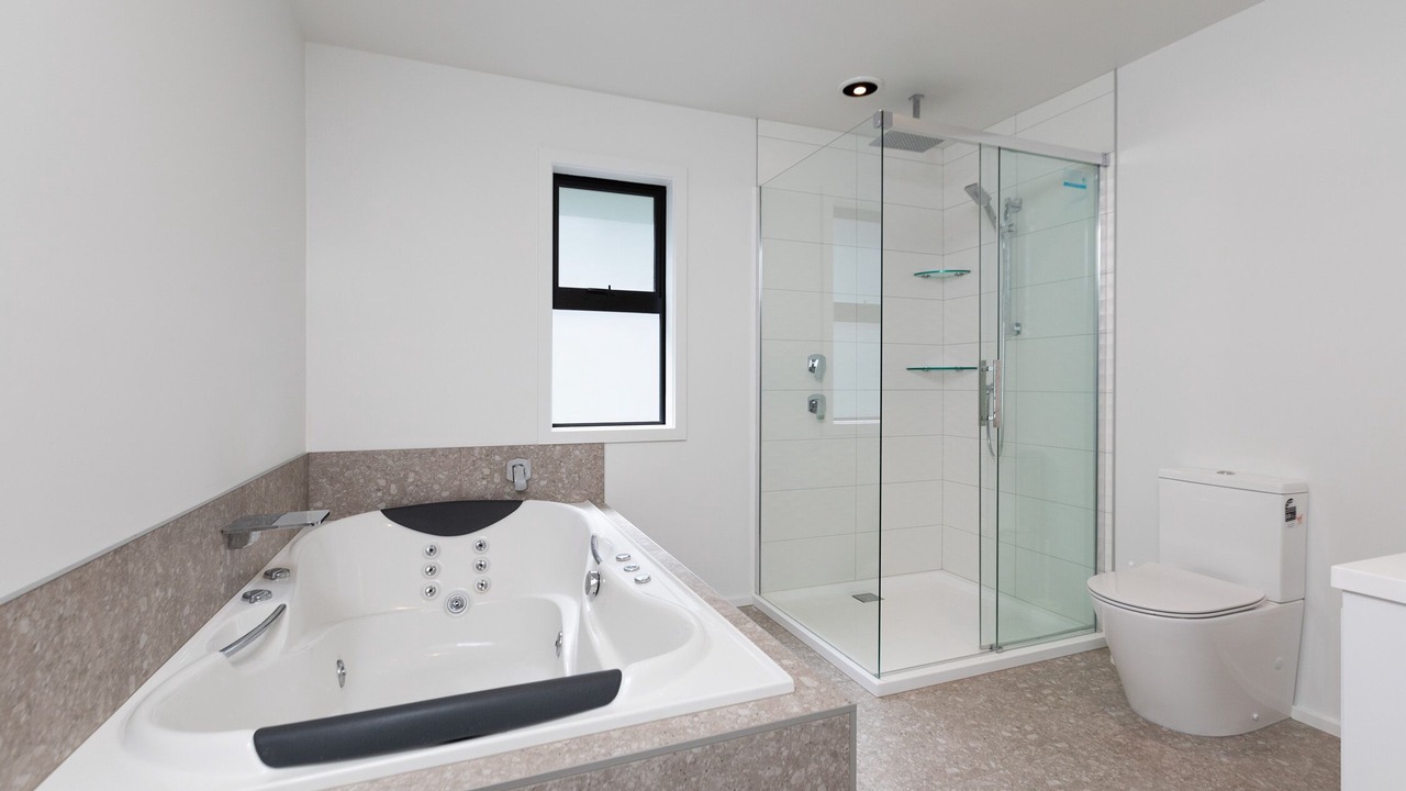 Photo of Bathroom in Oakura