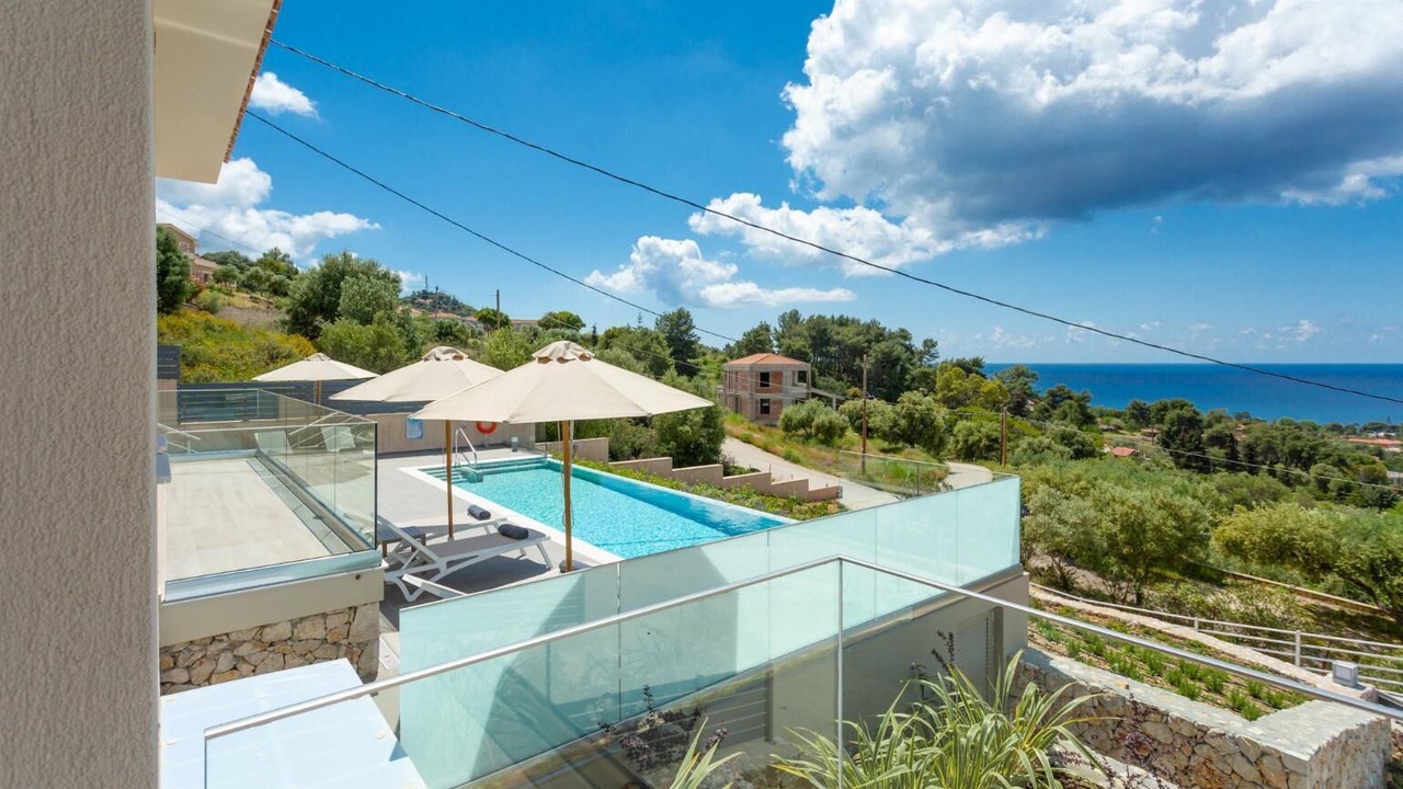 Photo of Patio Balcony in Lassi