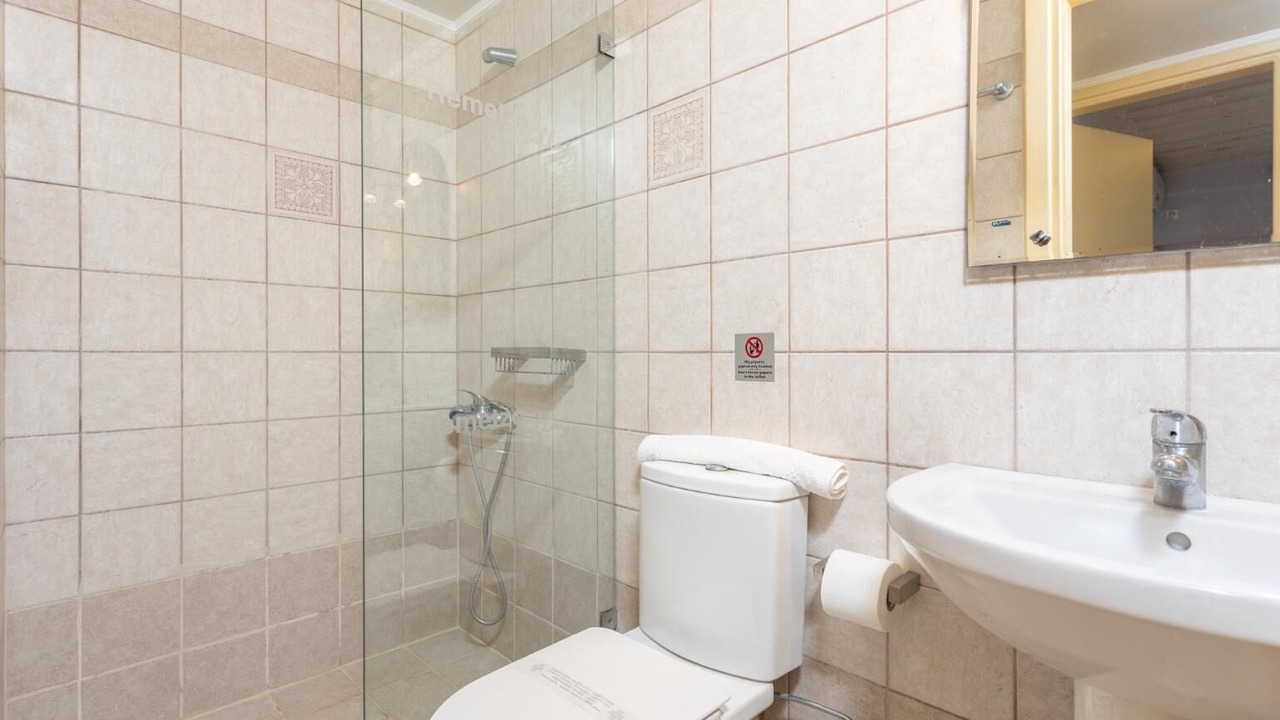 Photo of Bathroom in Kounopetra