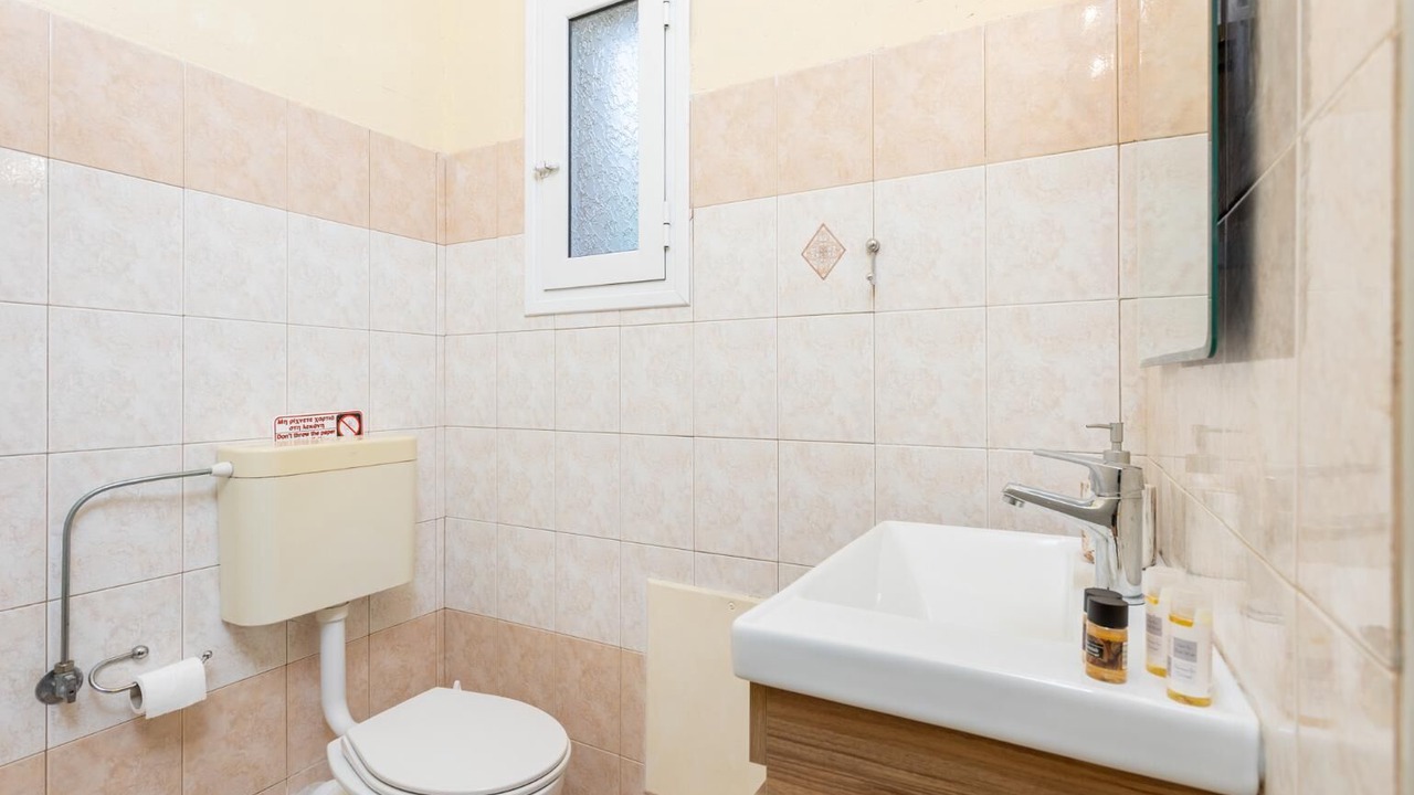 Photo of Bathroom in Mousata