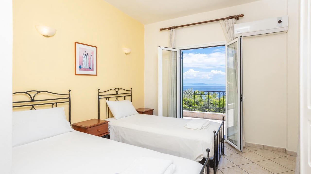 Photo of Others in Petaleia