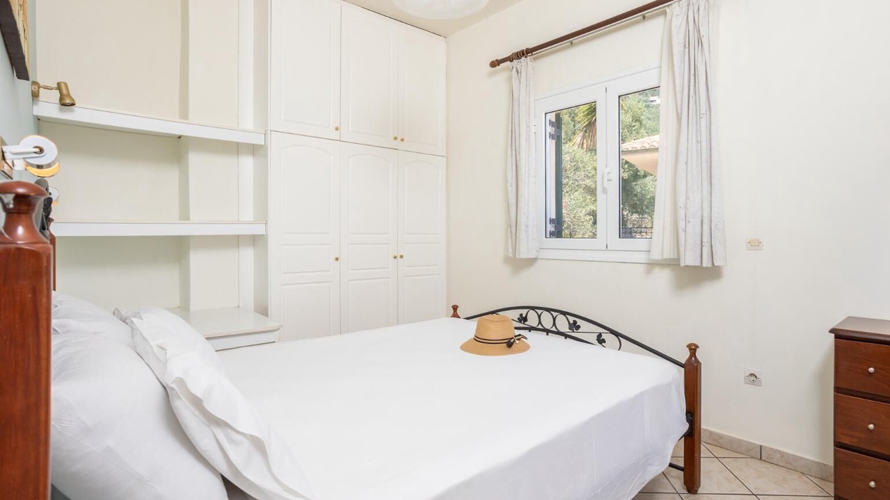 Photo of Others in Petaleia