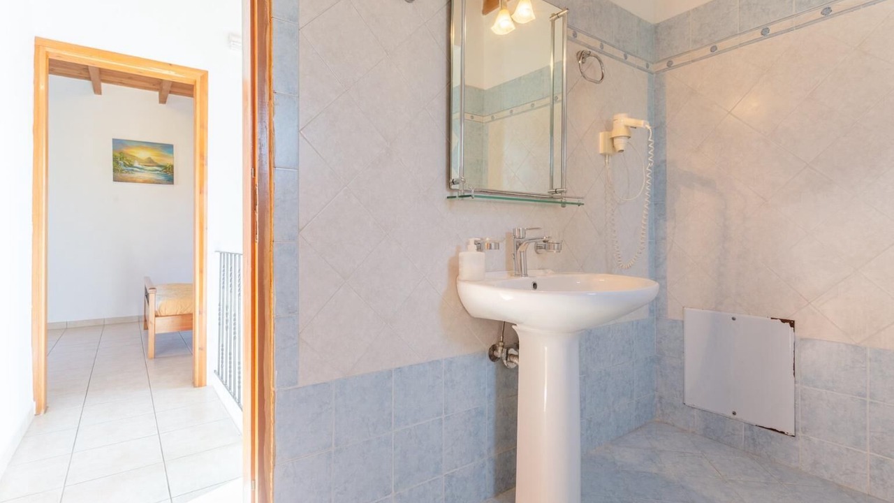 Photo of Bathroom in Fragkokastello
