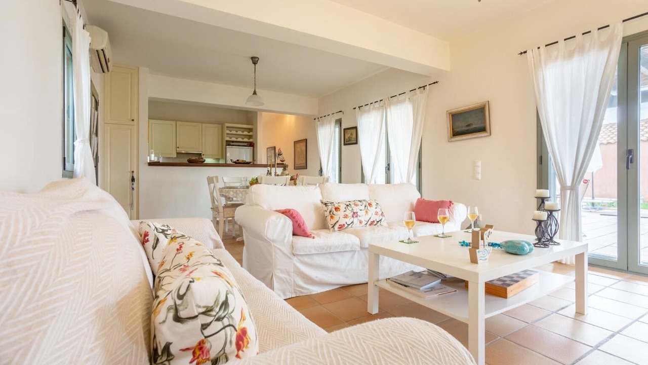 Photo of Livingroom in Mousata