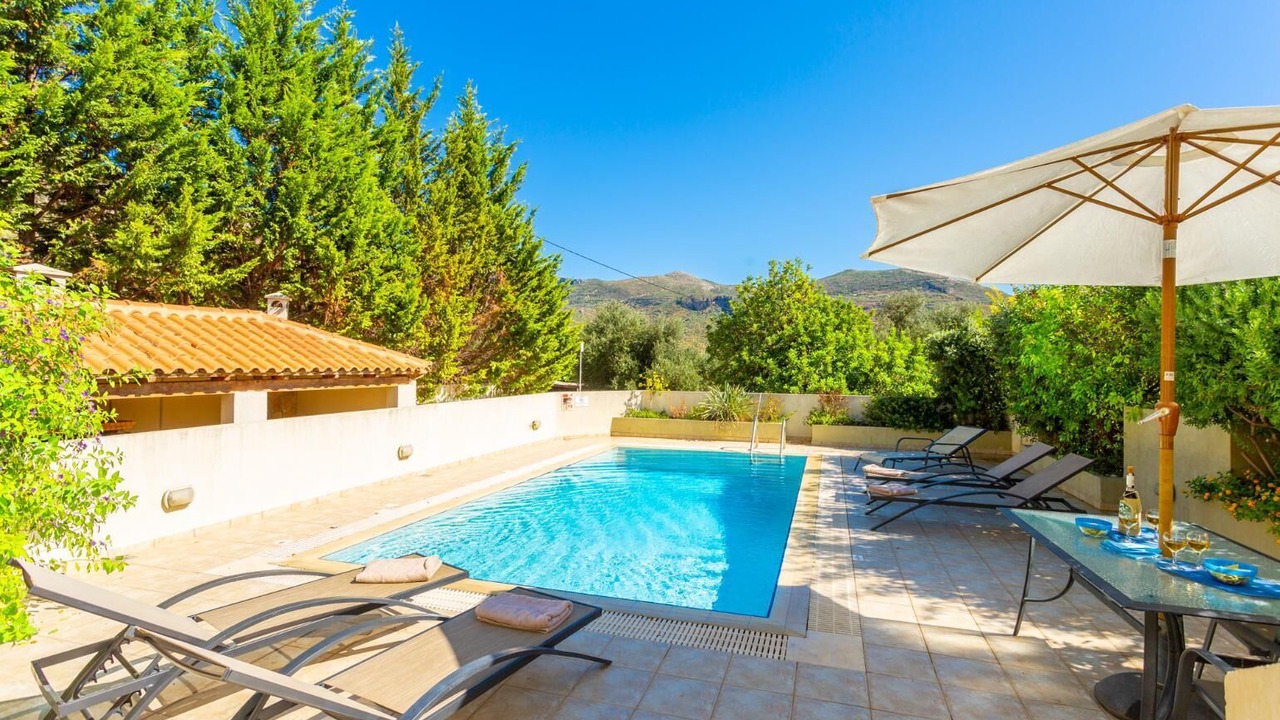 Photo of Outdoor in Kateleios