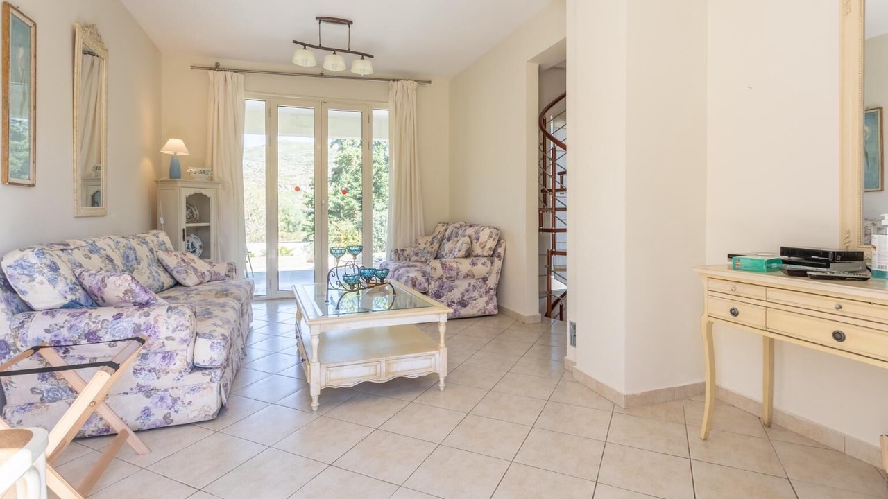Photo of Bedroom in Kateleios