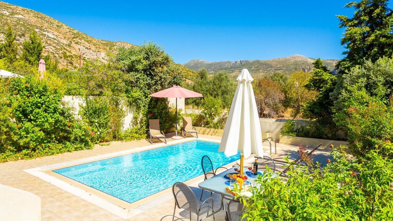 Photo of Outdoor in Kateleios