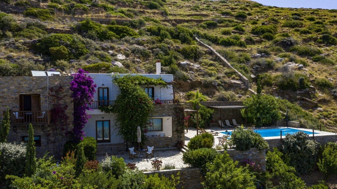 Photo of Outdoor in Gavrio