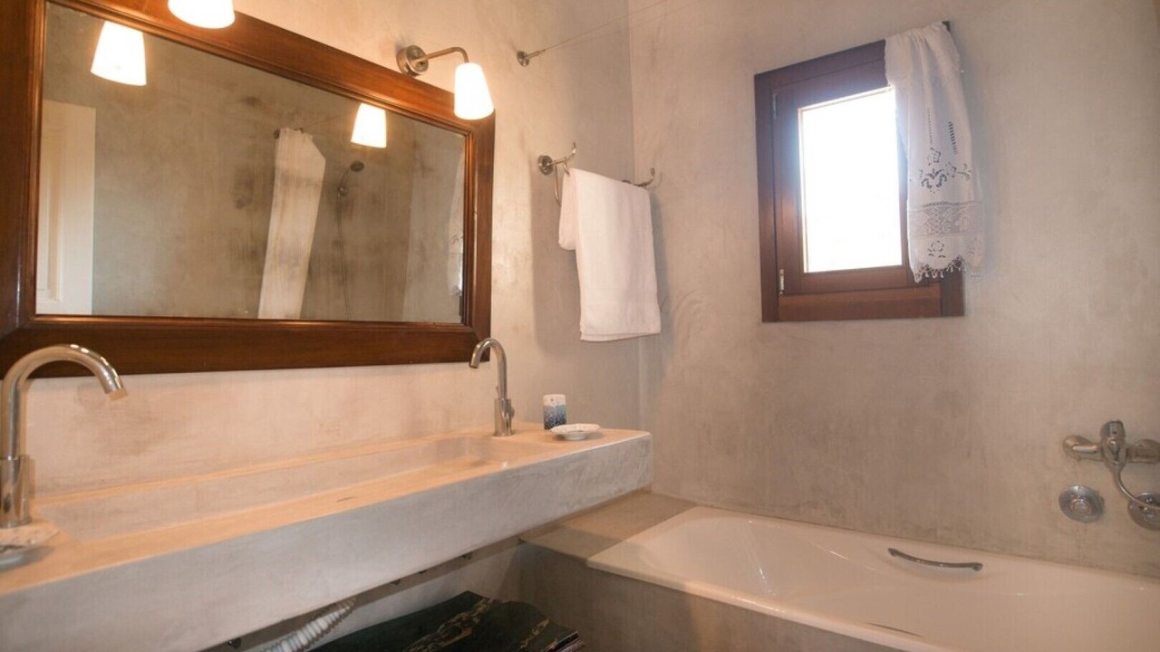 Photo of Bathroom in Gavrio
