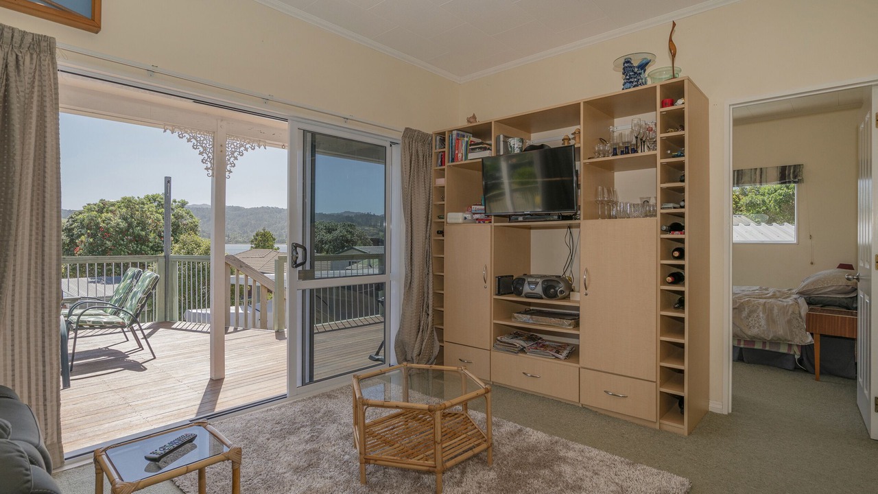 Photo of Livingroom in Pauanui