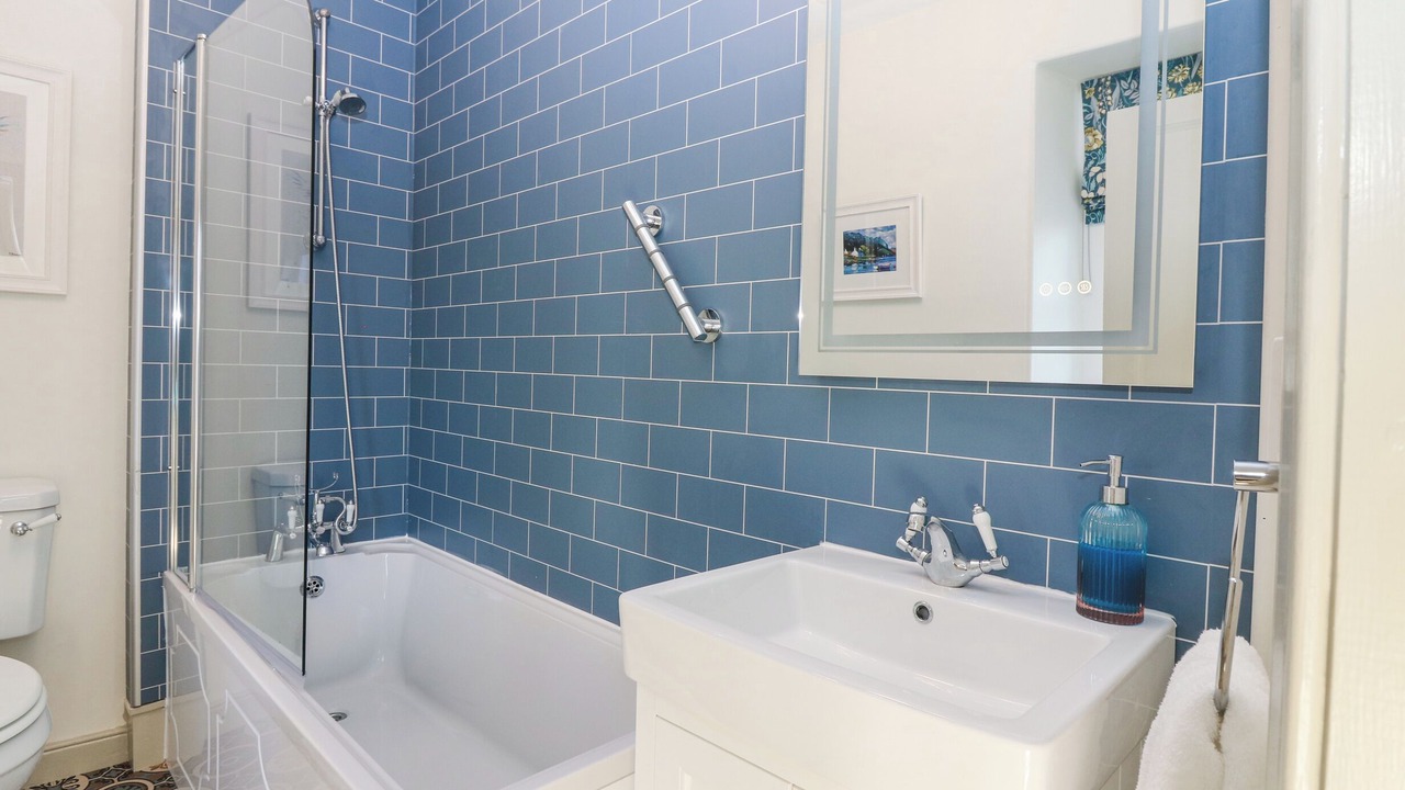 Photo of Bathroom in Gattonside