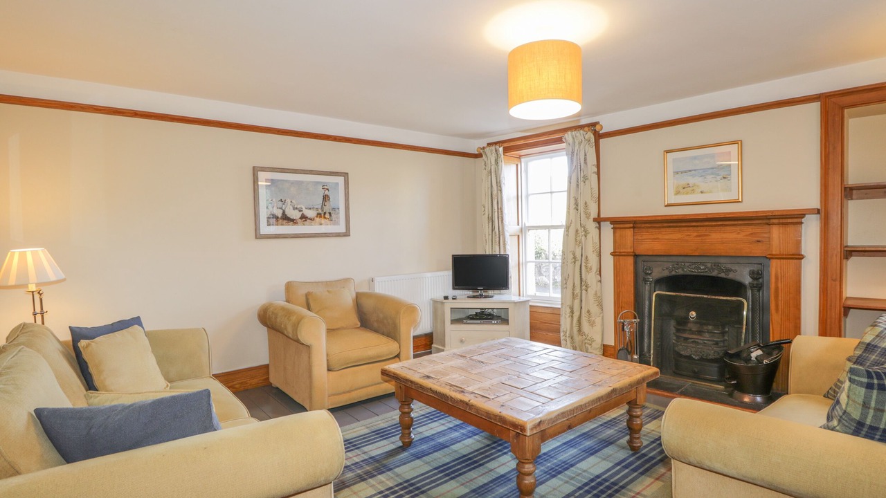Photo of Livingroom in Cromarty