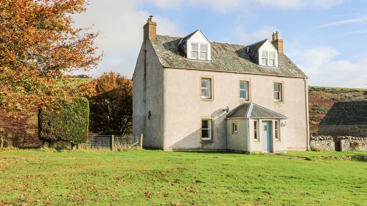 Photo of Outdoor in Duns