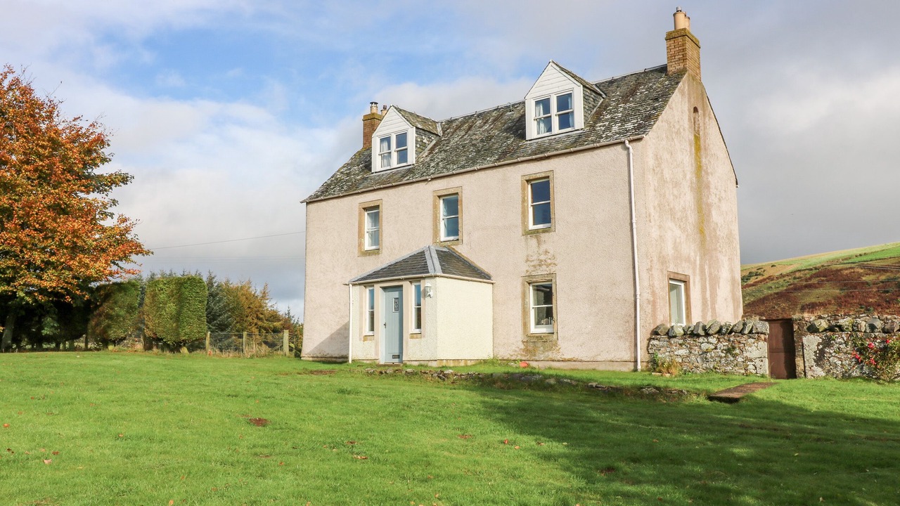 Photo of Outdoor in Duns