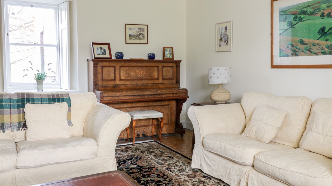 Photo of Livingroom in Duns