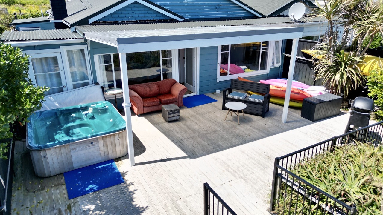 Photo of Patio Balcony in Plimmerton