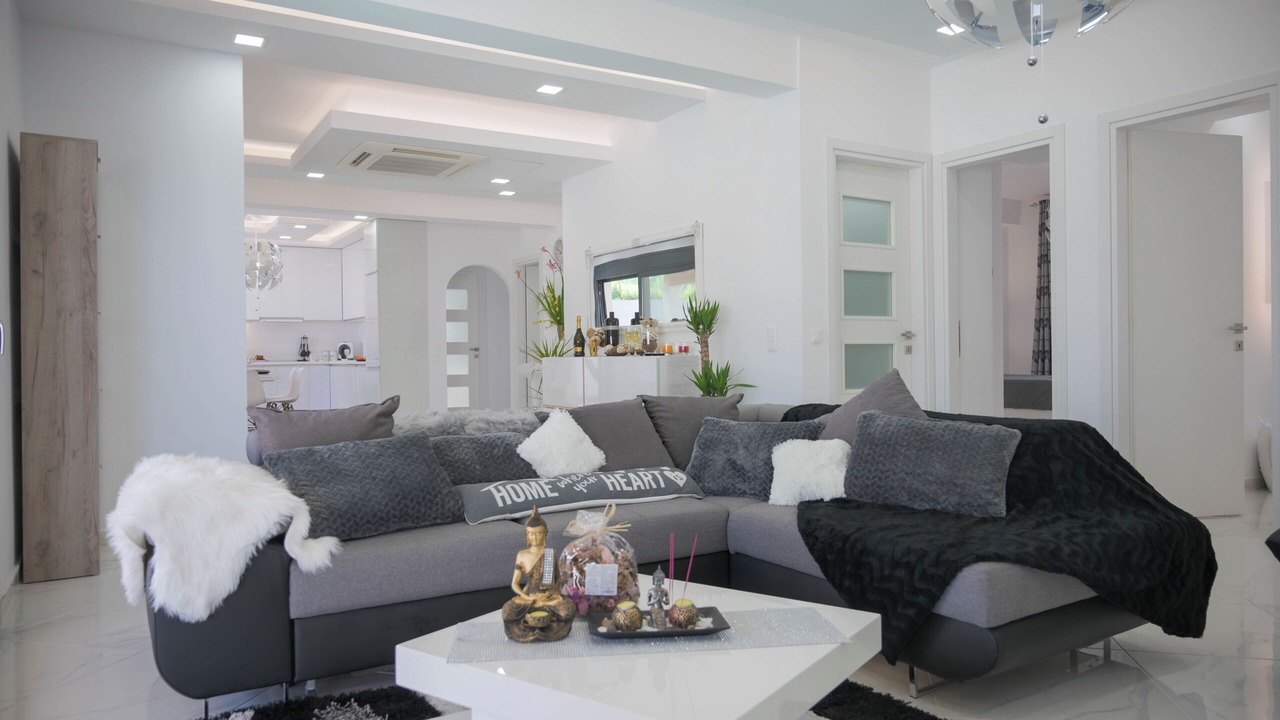 Photo of Livingroom in Messonghi