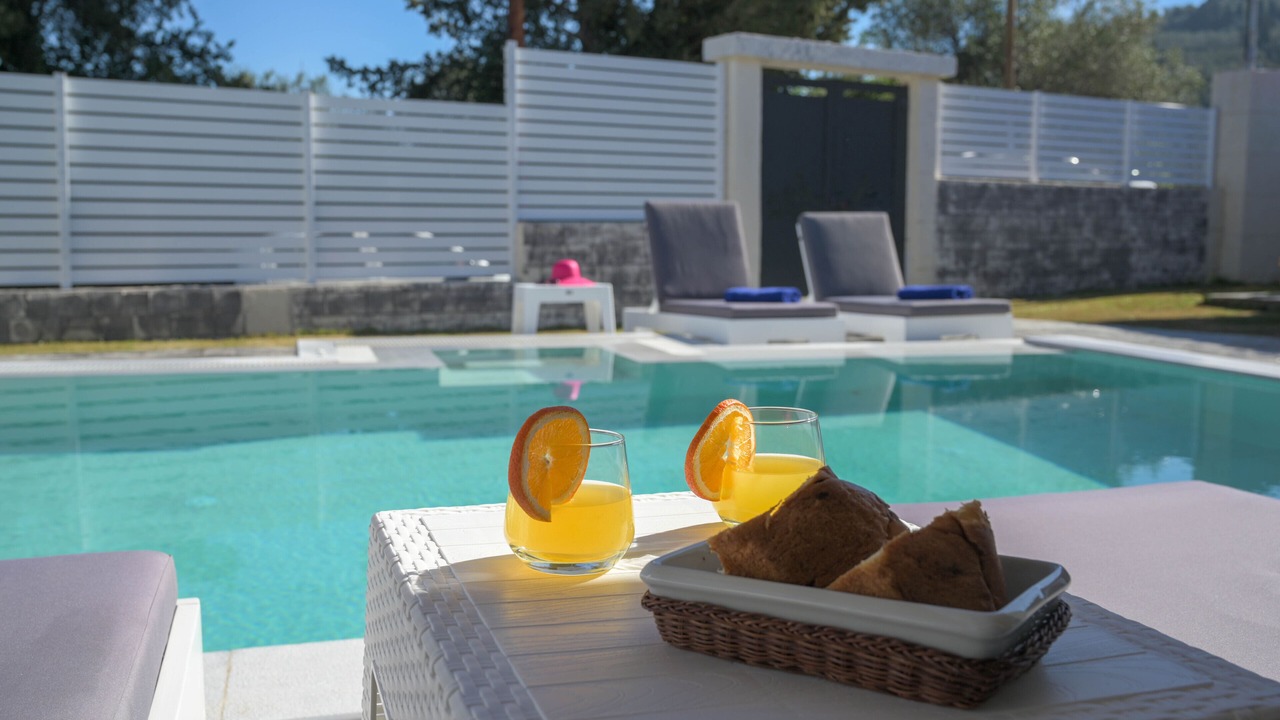 Photo of Outdoor in Messonghi