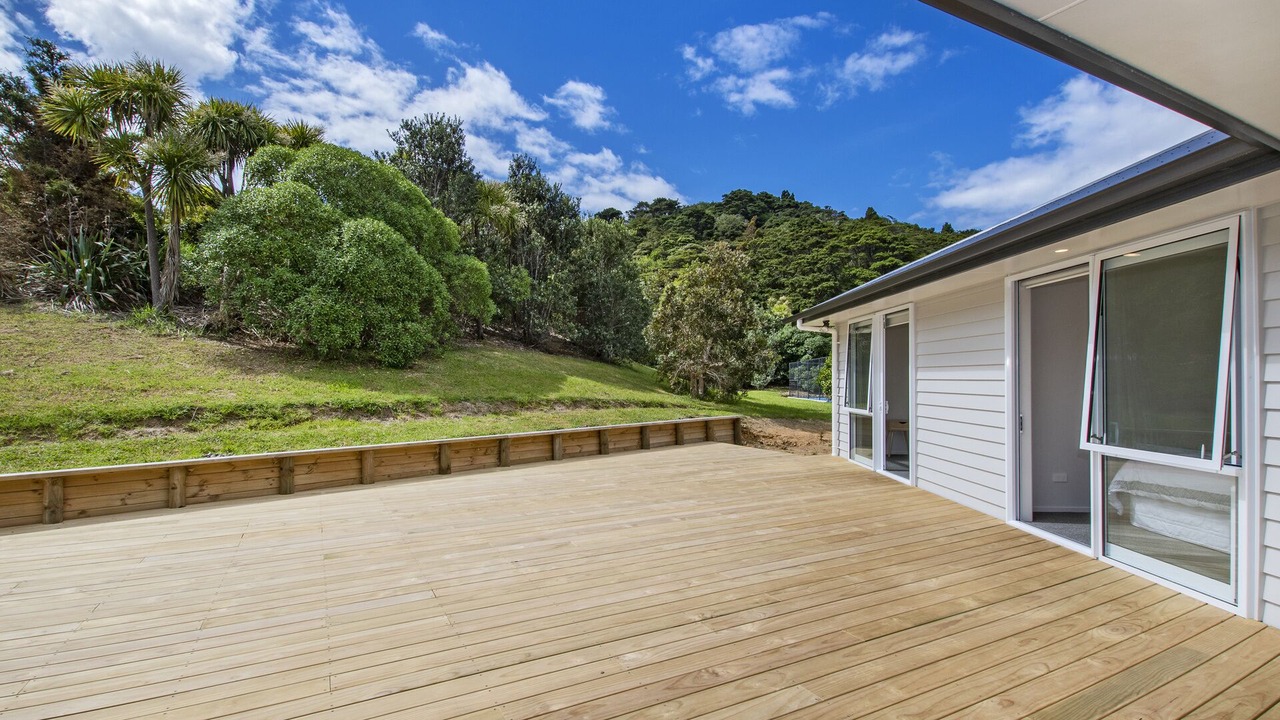 Photo of Patio Balcony in Matapouri