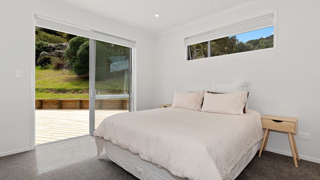 Photo of Bedroom in Matapouri